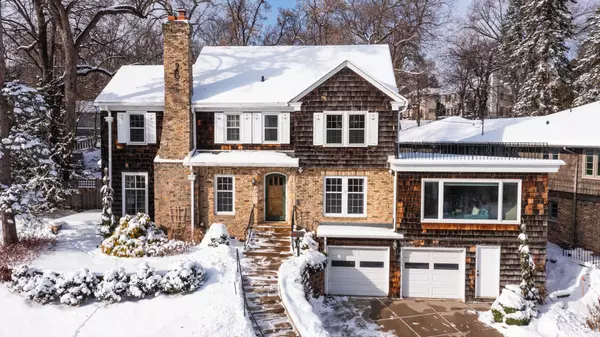 34 W Minnehaha Pkwy, Minneapolis, MN 55419