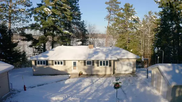 9386 Angus RD, Vermilion Lake Twp, MN 55790