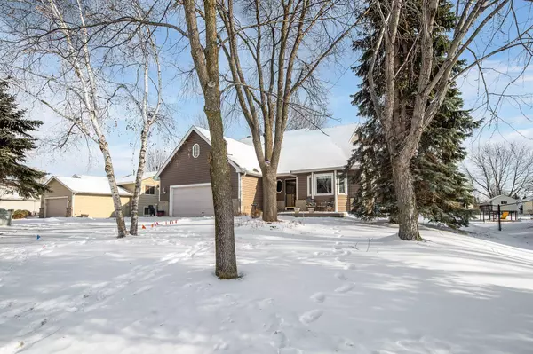 Lakeville, MN 55024,17100 Fieldcrest AVE