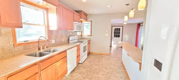 Gaylord, MN 55334,321 7th ST