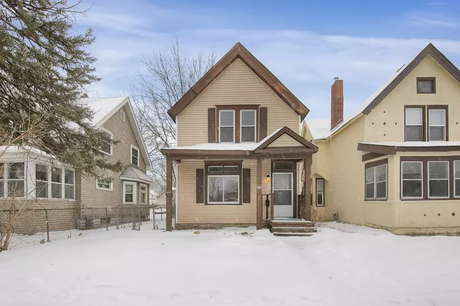 670 Edmund AVE, Saint Paul, MN 55104
