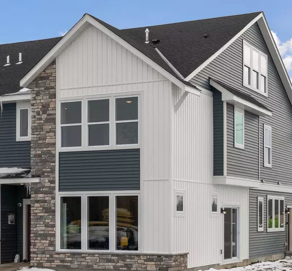 625 E Blossom CIR, Orono, MN 55356