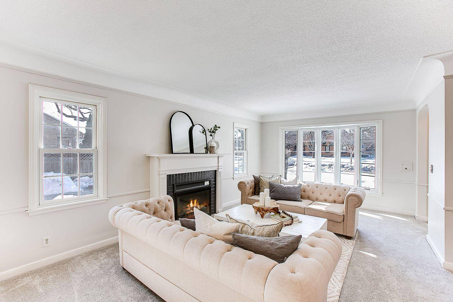 Edina, MN 55410,5527 Zenith AVE S