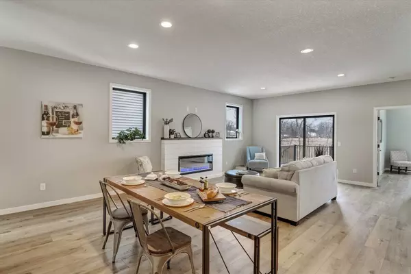 Vadnais Heights, MN 55127,4127 Isaac CT