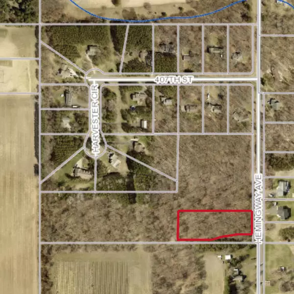 40xx3 Hemingway AVE, North Branch, MN 55056