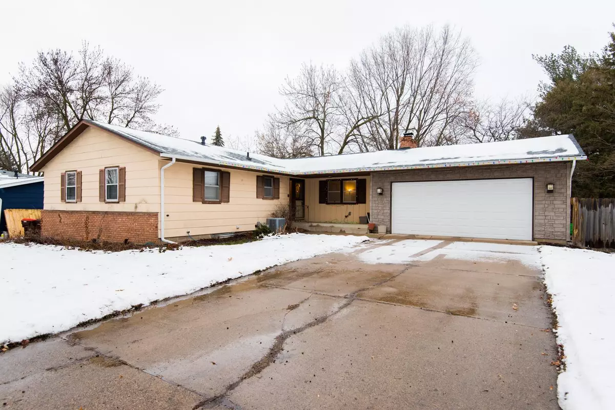 Hastings, MN 55033,1334 15th ST W