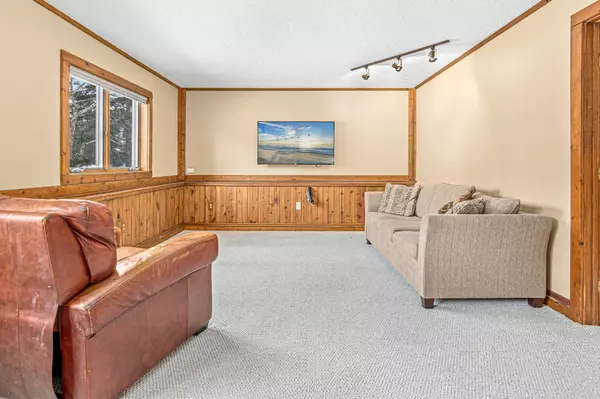 17575 Iceland TRL Lakeville, MN 55044