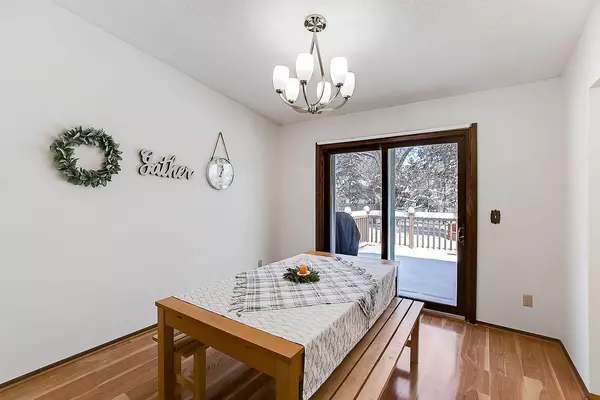 New Hope, MN 55427,2732 Flag AVE N