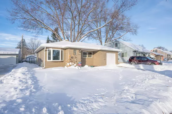 Rochester, MN 55906,719 15th AVE NE