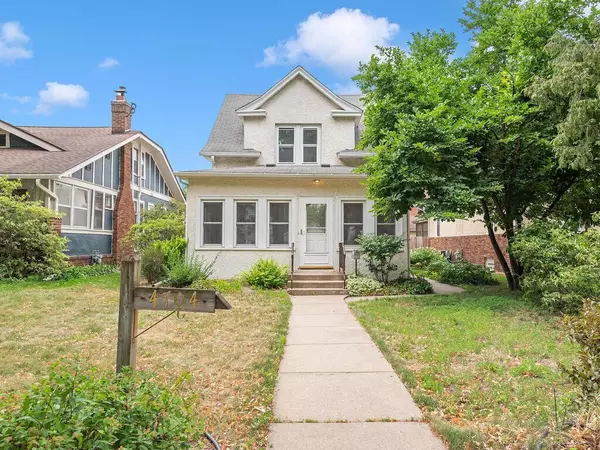 4704 Pleasant AVE, Minneapolis, MN 55419