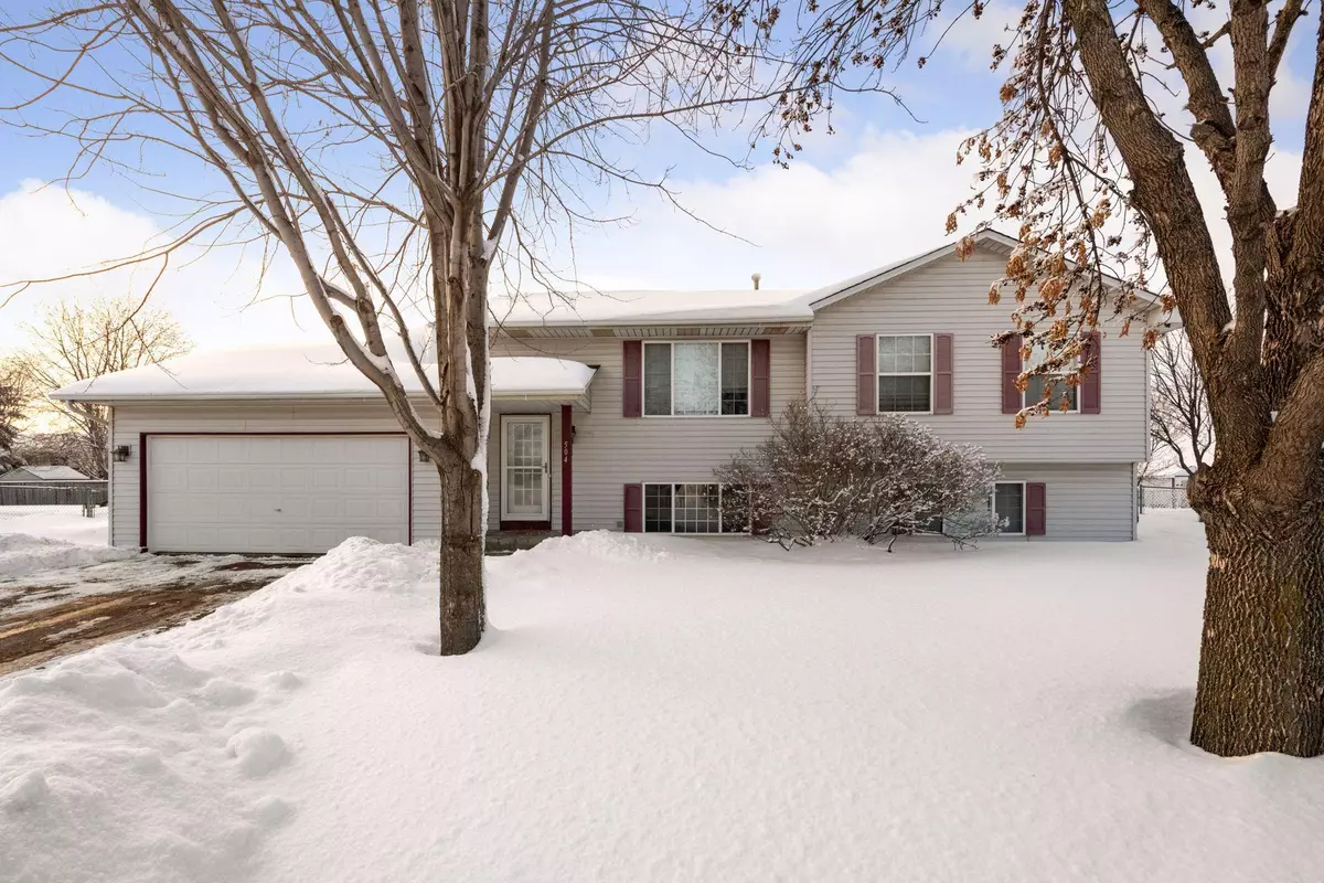 Belle Plaine, MN 56011,504 Henry CIR