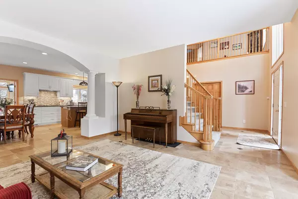 Eden Prairie, MN 55347,9654 Jonathan LN