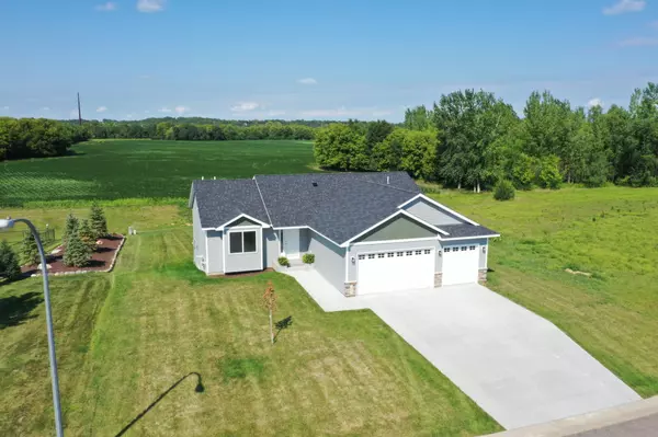 Le Sueur, MN 56058,349 Cedar Trail DR