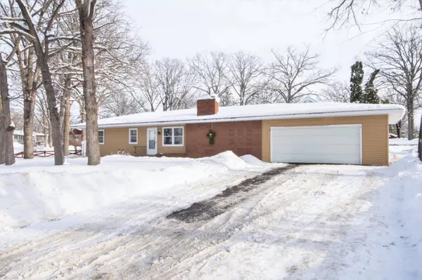 1427 Lori AVE, Detroit Lakes, MN 56501