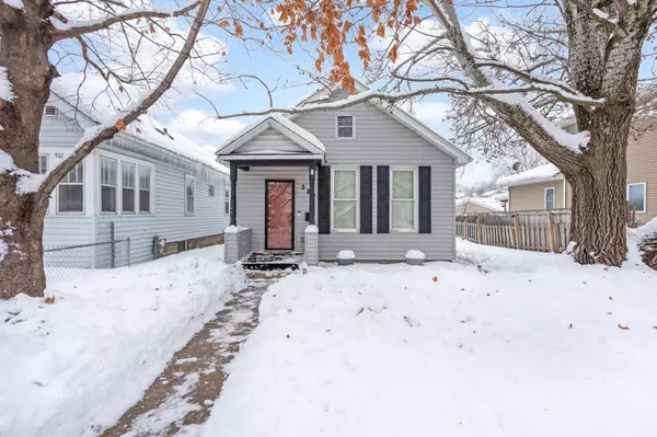 282 Annapolis ST E, West Saint Paul, MN 55118