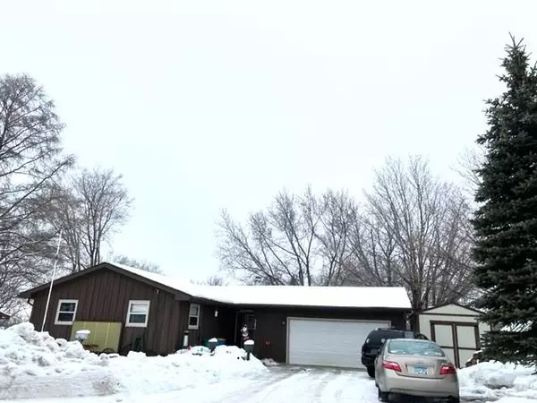 Owatonna Twp, MN 55060,342 W Holly ST