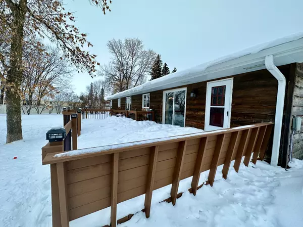 Argyle, MN 56713,302 Sutton ST