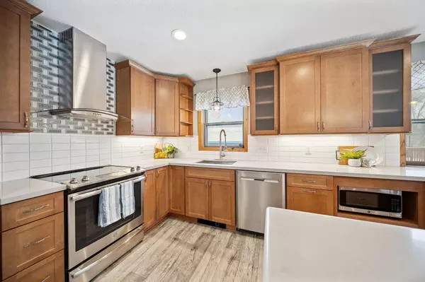 Saint Bonifacius, MN 55375,4036 Centennial AVE