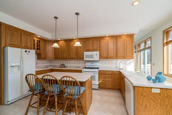 North Mankato, MN 56003,2152 Red Tail LN