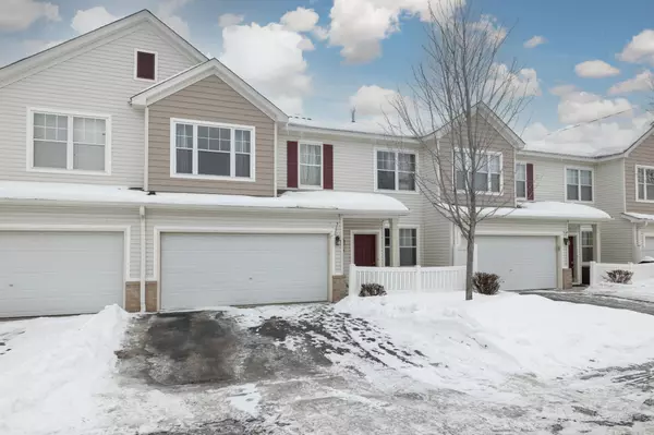 1534 Liberty CIR, Shakopee, MN 55379