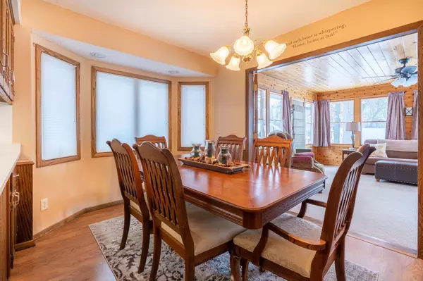 Mounds View, MN 55112,7474 Groveland RD