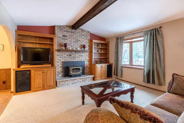 Mounds View, MN 55112,7474 Groveland RD