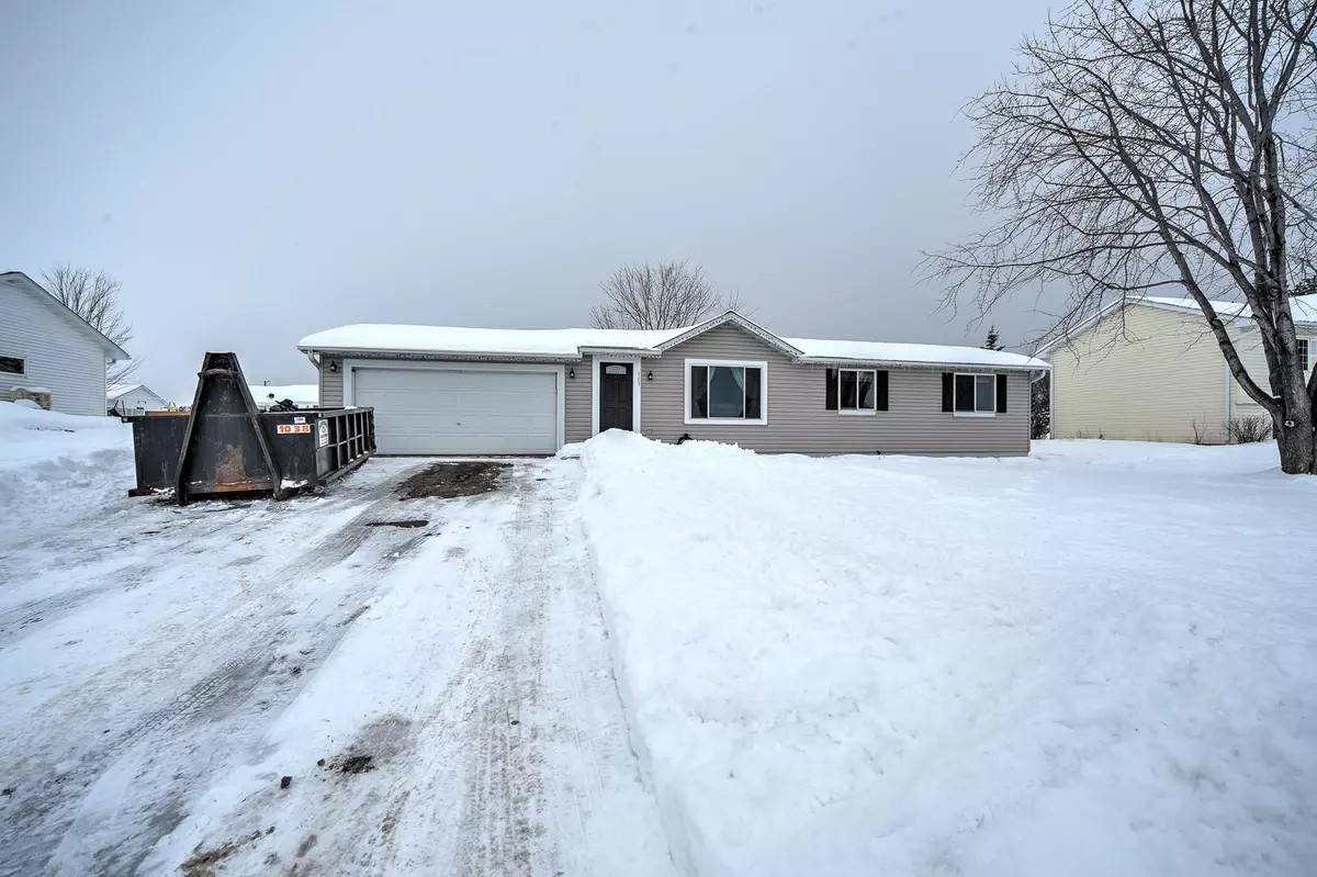 Star Prairie Twp, WI 54026,303 Marc ST