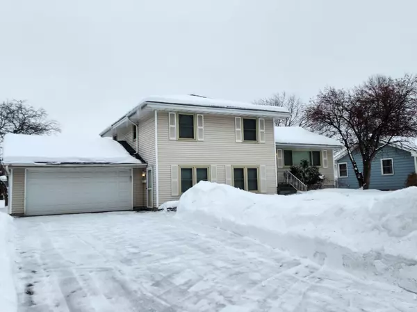 6217 Bethia LN, Brooklyn Park, MN 55429