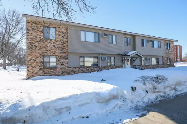 Luverne, MN 56156,415 E Luverne ST