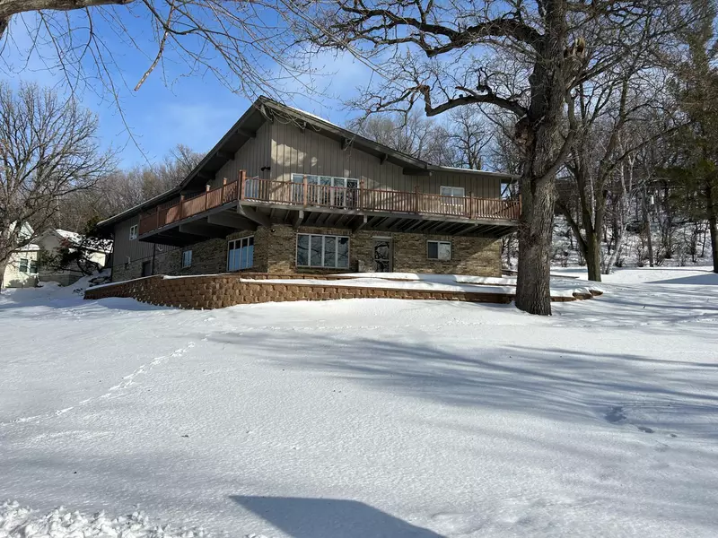 635 Forest AVE, Montevideo, MN 56265