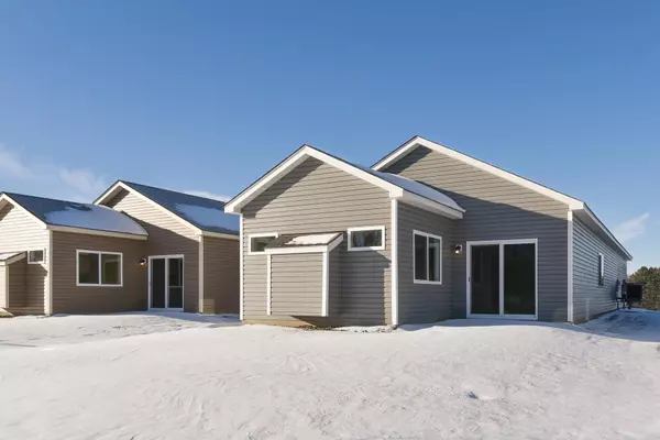 North Branch, MN 55056,39887 Fawn AVE