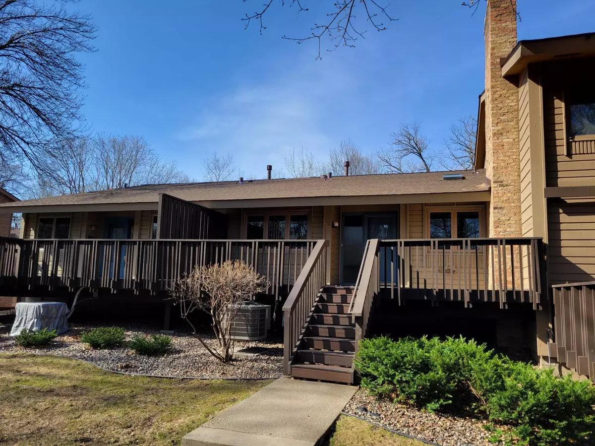 Burnsville, MN 55337,80 Birnamwood DR