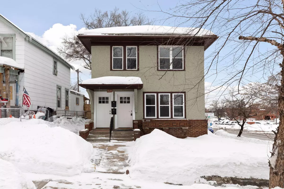 Saint Paul, MN 55106,717 Hope ST N