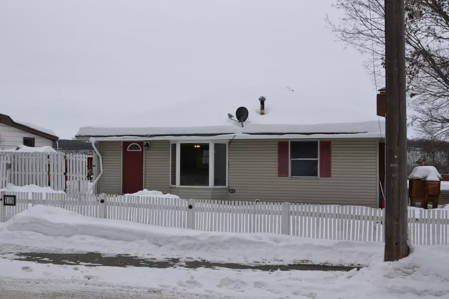 109 N Adams ST, Saint Croix Falls Twp, WI 54024