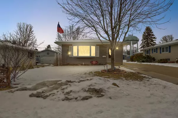 Owatonna Twp, MN 55060,242 13th ST NE