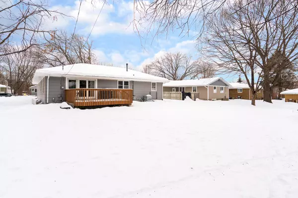 Hopkins, MN 55343,720 6th AVE S