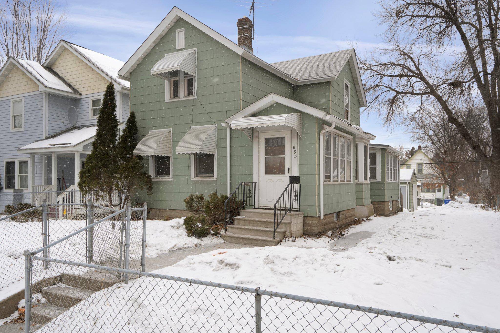 883 Randolph AVE, Saint Paul, MN 55102