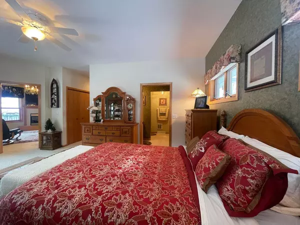 La Crescent Twp, MN 55947,88 Mcintosh RD E