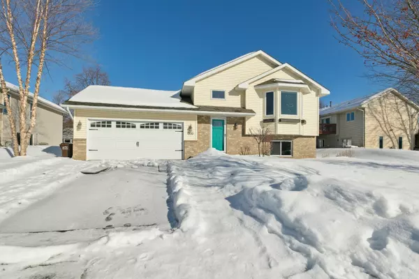 1370 Fox ST, Delano, MN 55328