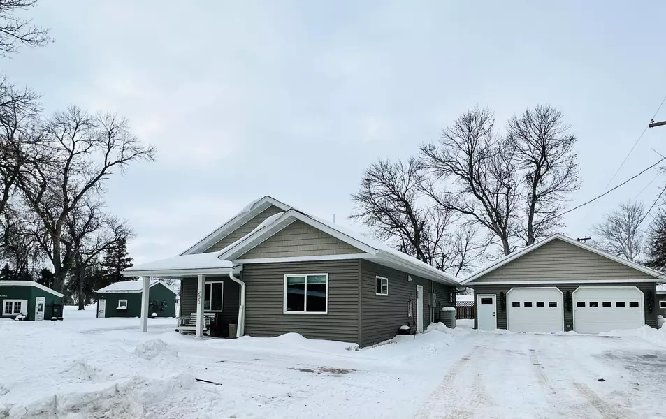 203 Berlin AVE S, Herman, MN 56248