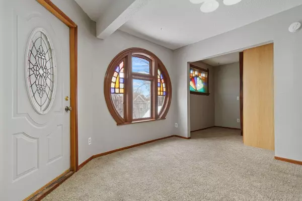 Saint Paul, MN 55130,416 Mount Ida ST