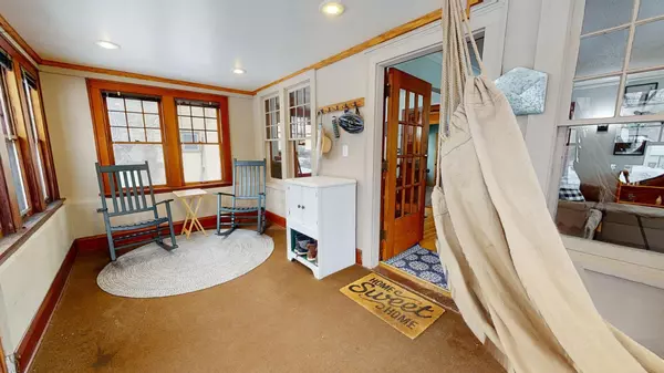 West Saint Paul, MN 55118,950 Bellows ST