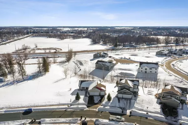 Watertown, MN 55388,970 Bur Oak LN