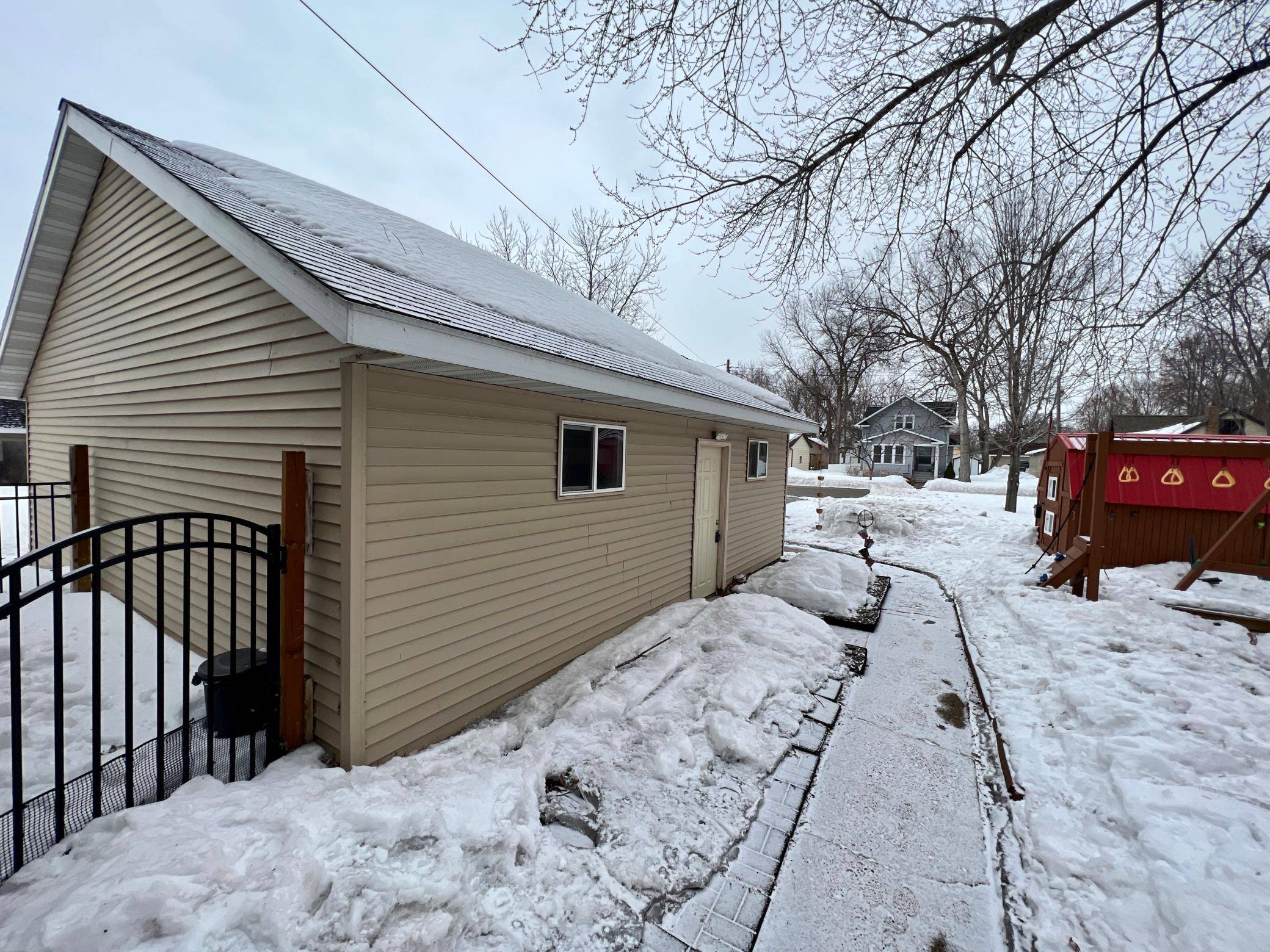 Paynesville, MN 56362,369 Genessee AVE