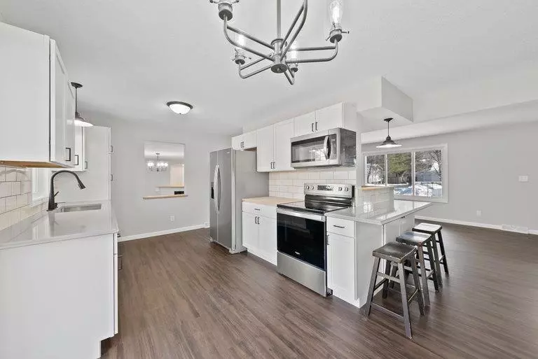Isanti, MN 55040,109 4th AVE SW