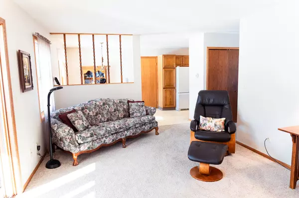 Owatonna Twp, MN 55060,350 22nd ST SE #204