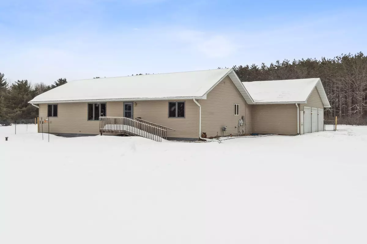 Lincoln Twp, WI 54001,960 Harmony LN #A