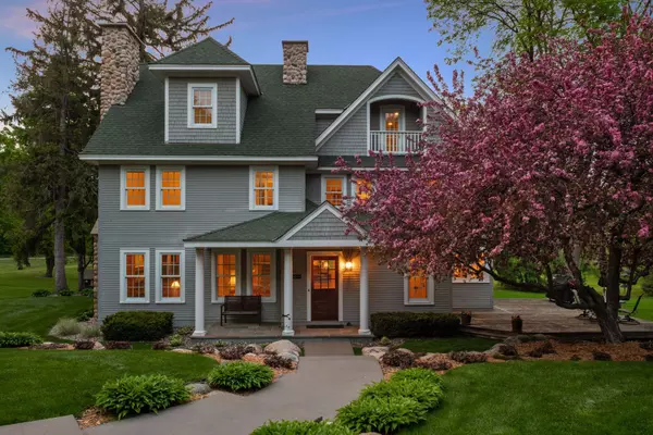 2107 Hill RD, Minnetonka Beach, MN 55391