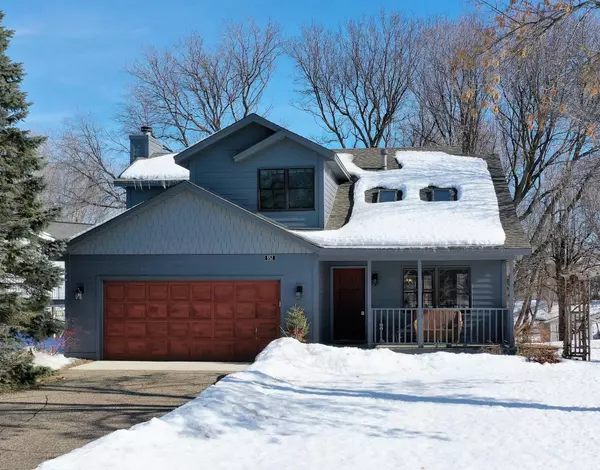 952 Curry TRL, Eagan, MN 55123