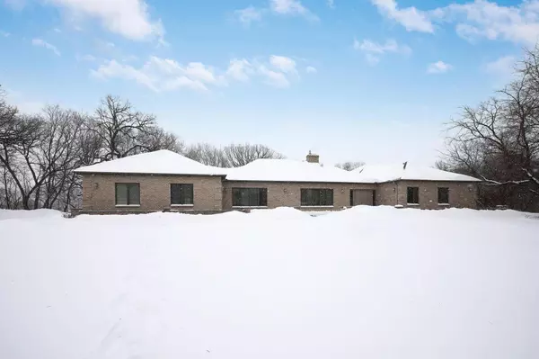 Shakopee, MN 55379,803 Barrington DR